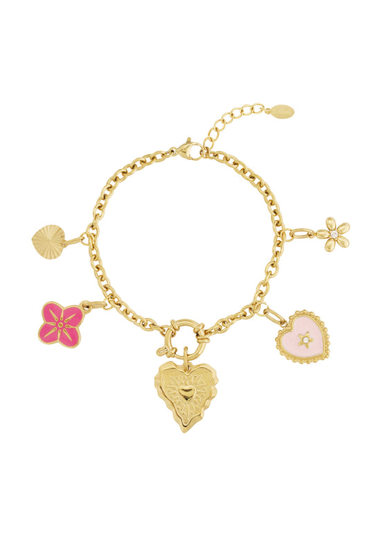 Golden charm bracelet with pink and heart details