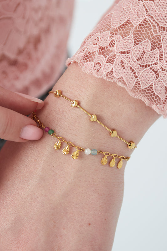 Dainty hearts bracelet