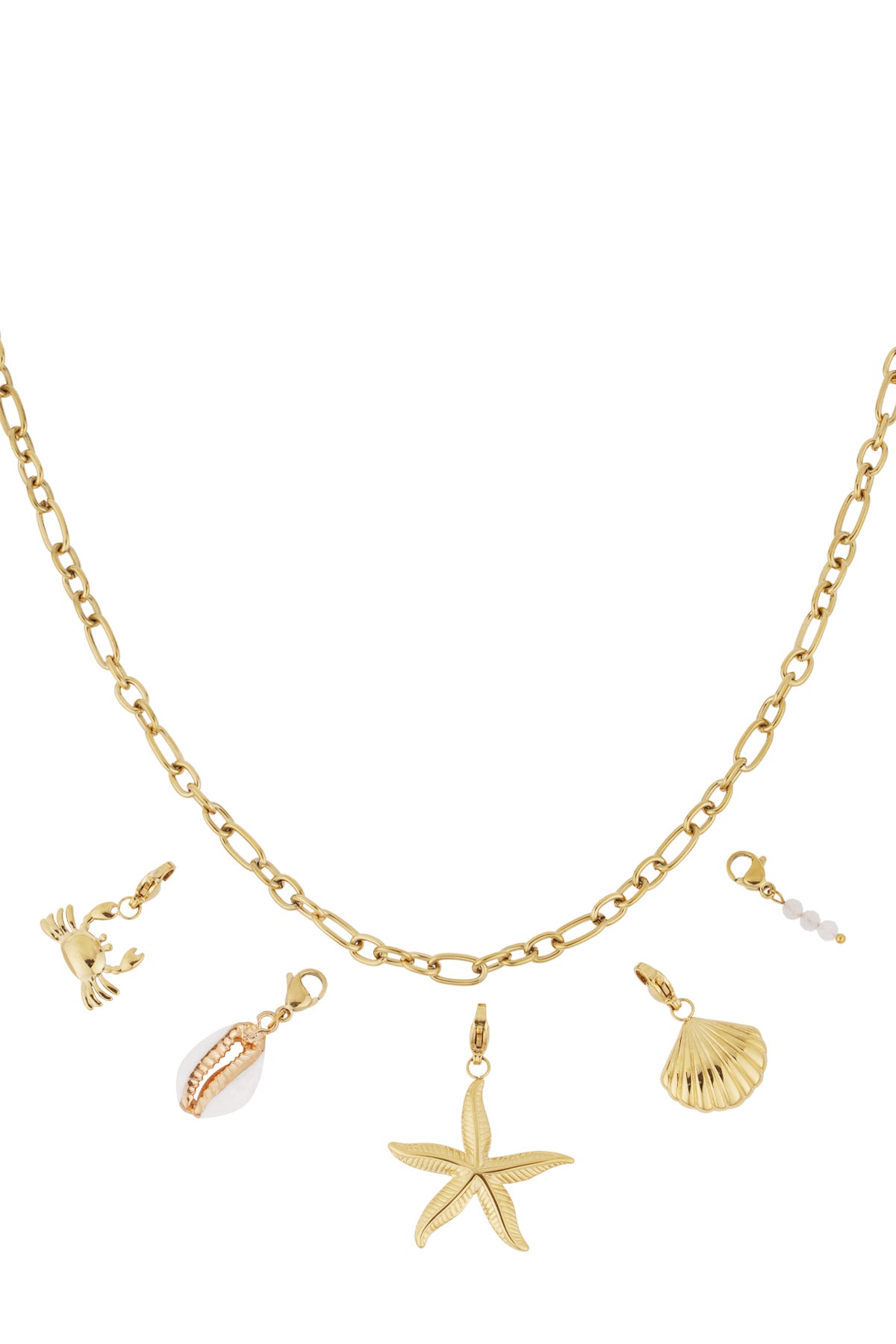 Necklace with beach charms