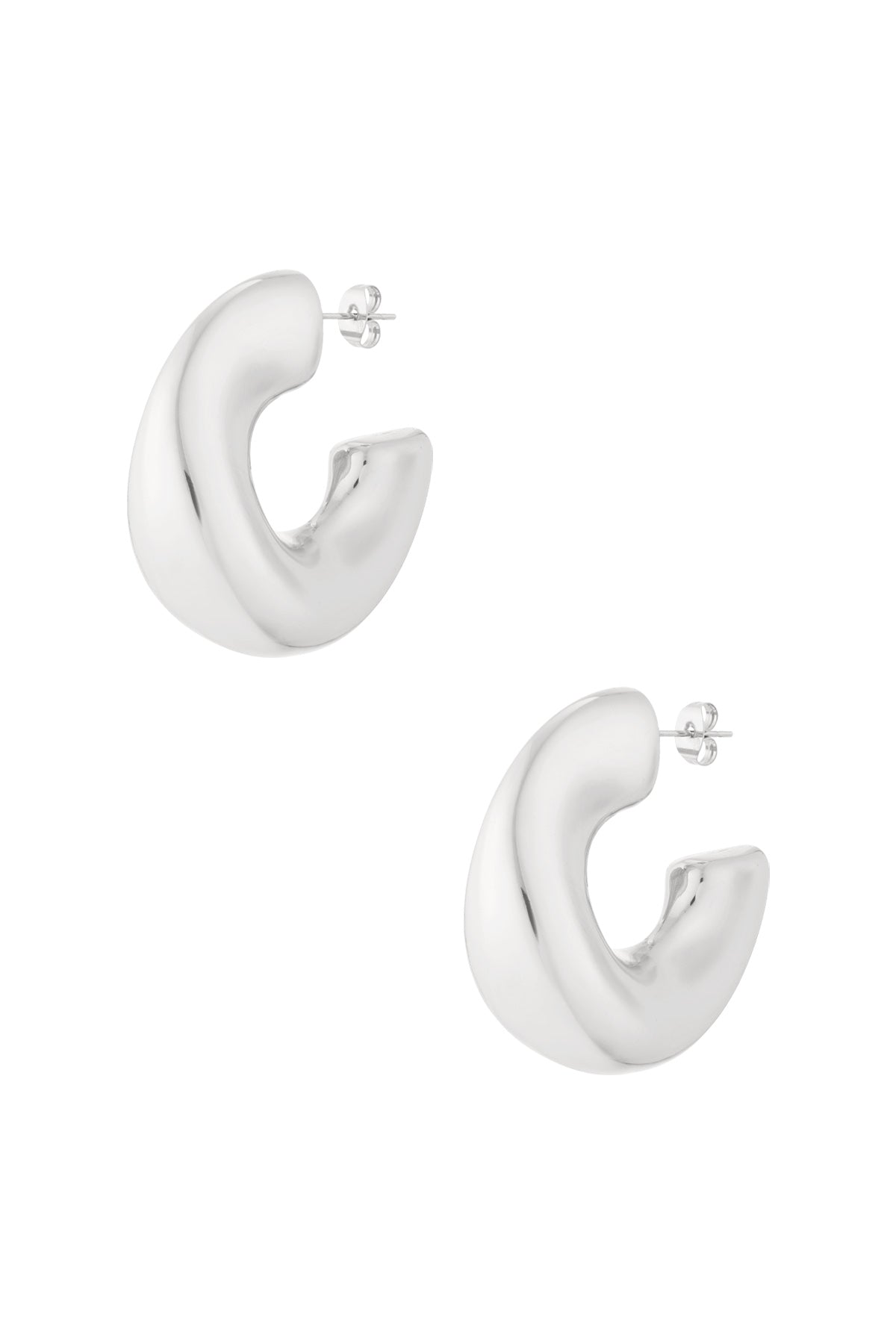 Chunky wave hoop earrings